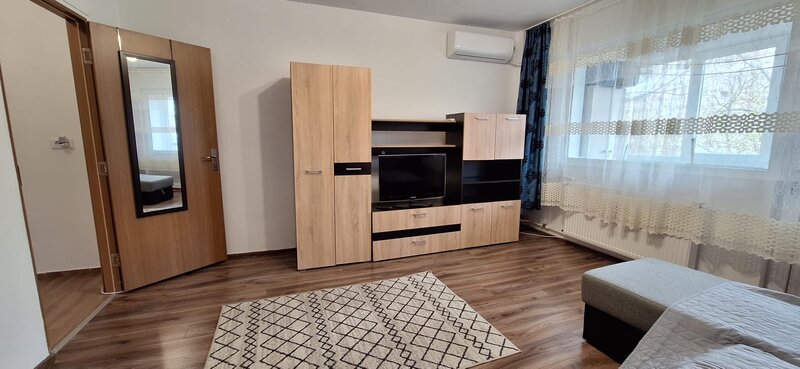 Drumul Taberei vis-a-vis de mall Plaza, et 1/10, complet mobilat si utilat