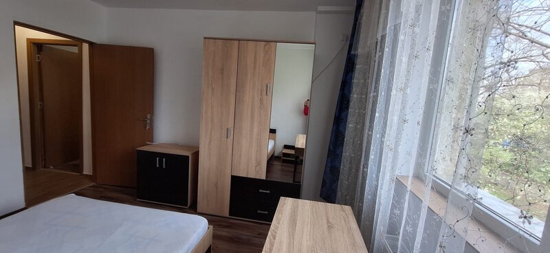 Drumul Taberei vis-a-vis de mall Plaza, et 1/10, complet mobilat si utilat